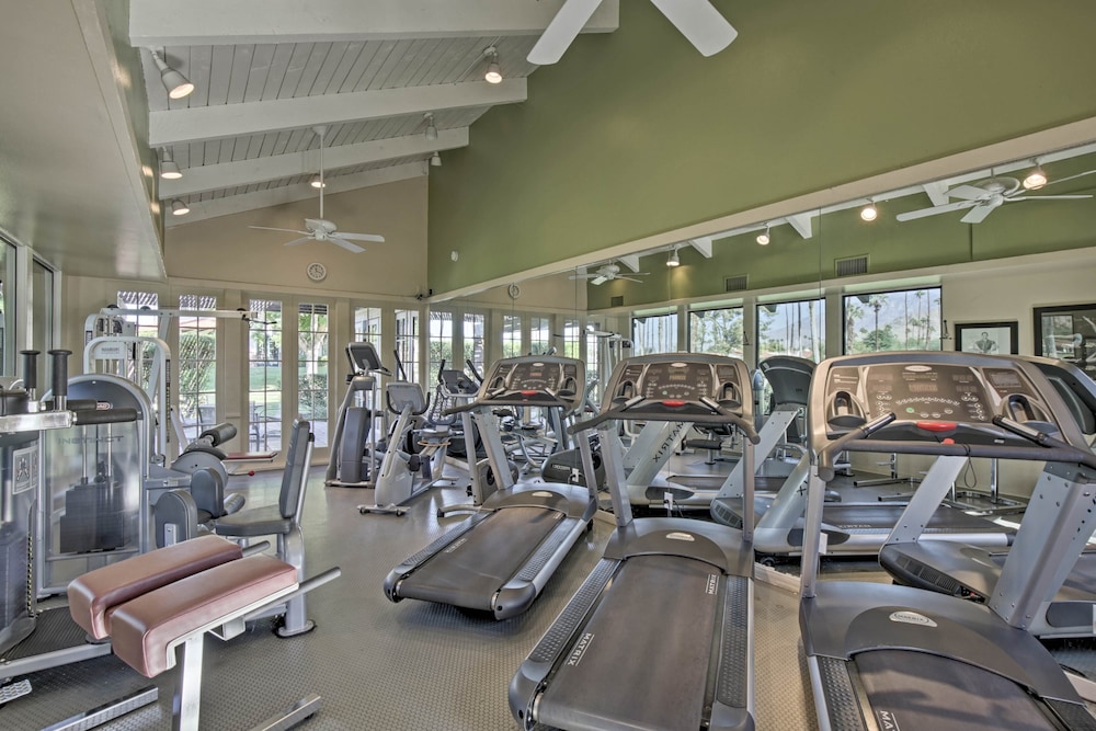 Rancho Las Palmas Resort Condo: Golf Swim & Play - photo 16