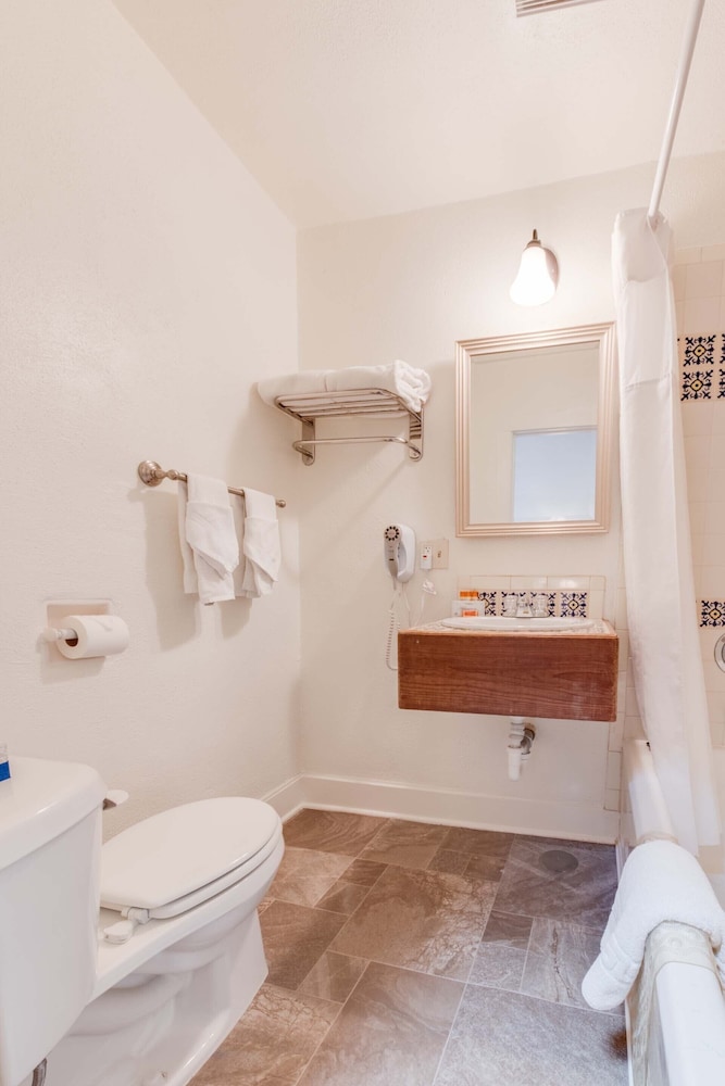 The Historic Taos Inn - photo 42
