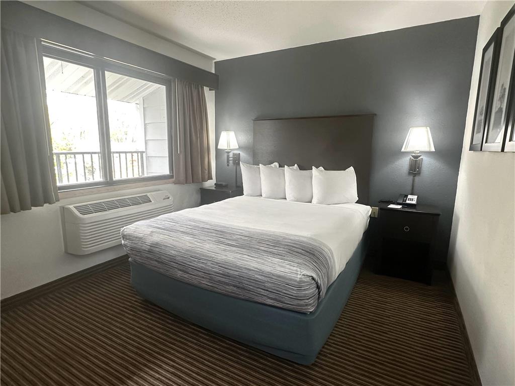 AmericInn by Wyndham Menominee - photo 17