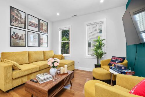 3Br2bth Td Garden Bos Mit Harvard 2 Parking Spaces — 4-Star Luxury Hotel in Somerville, United States