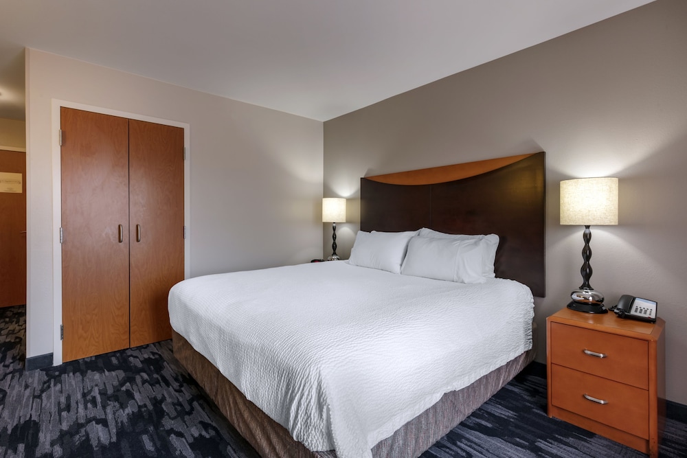 Fairfield Inn & Suites Columbus - photo 5