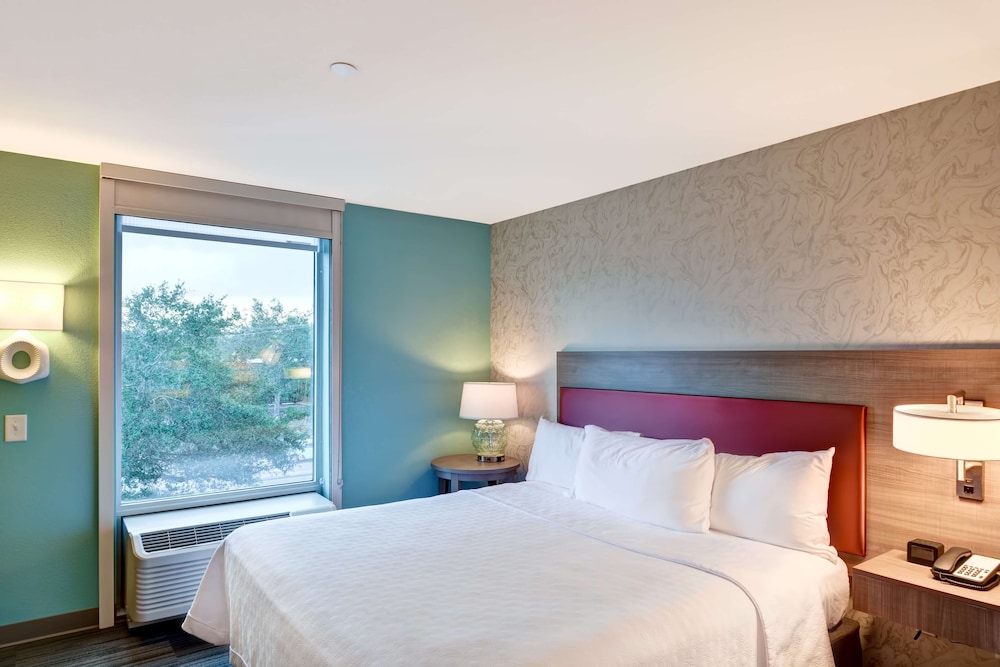 Home2 Suites by Hilton Tampa USF Near Busch Gardens - photo 10