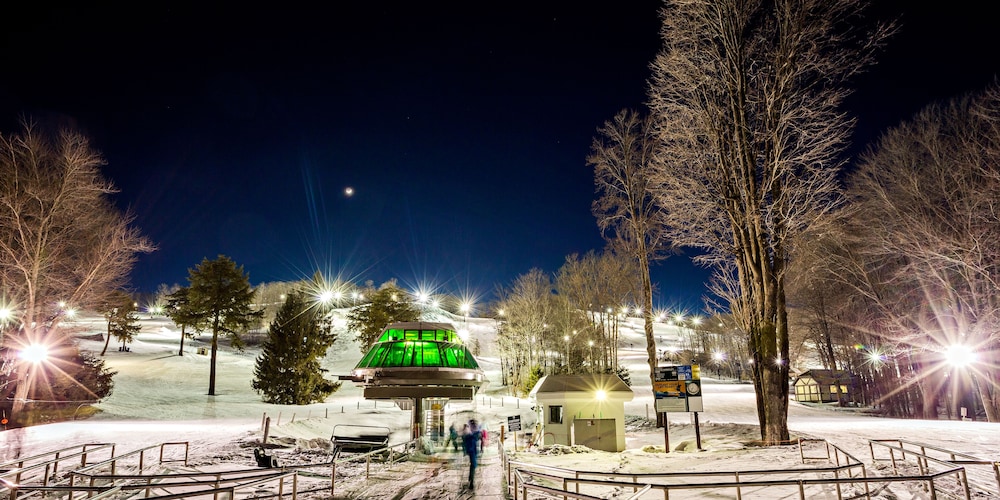 The Highlands at Harbor Springs - photo 100