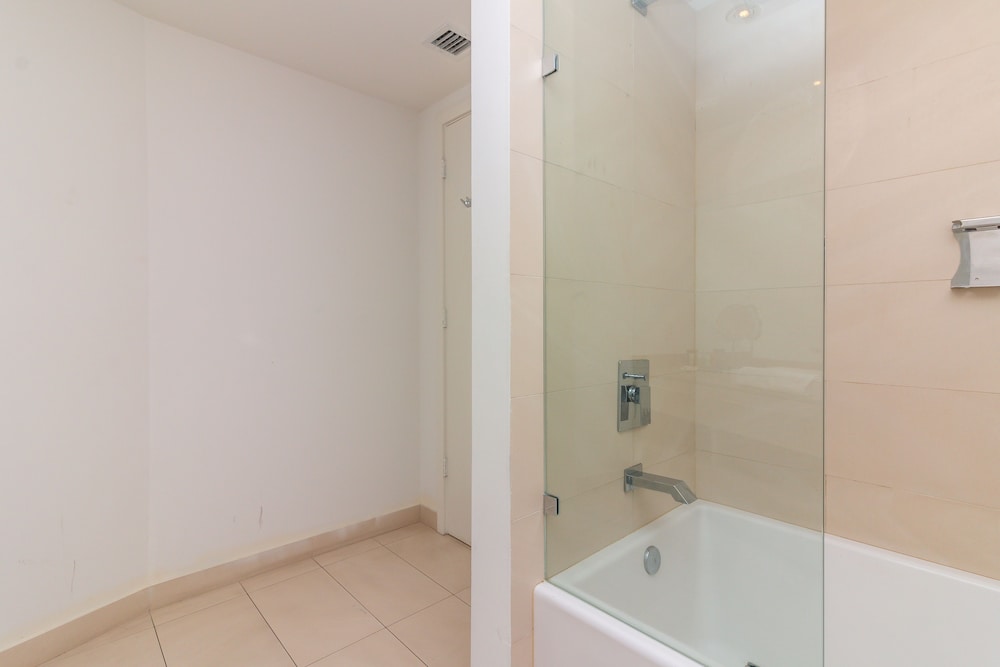 Private Ocean Condos Hyde Beach Resort - photo 78
