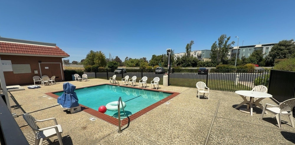 SureStay by Best Western Sunnyvale Silicon Valley - photo 23