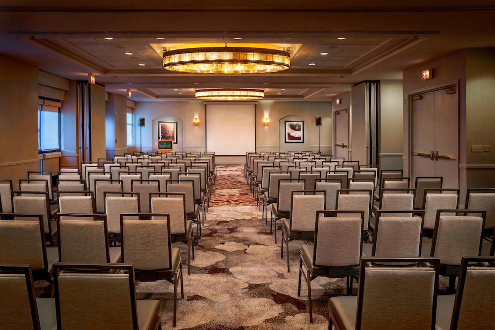 Chicago Marriott Suites Deerfield - photo 56