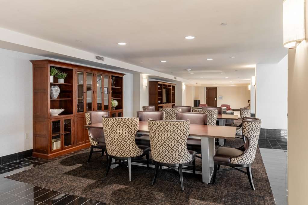 Drury Plaza Hotel Broadview Wichita - photo 9