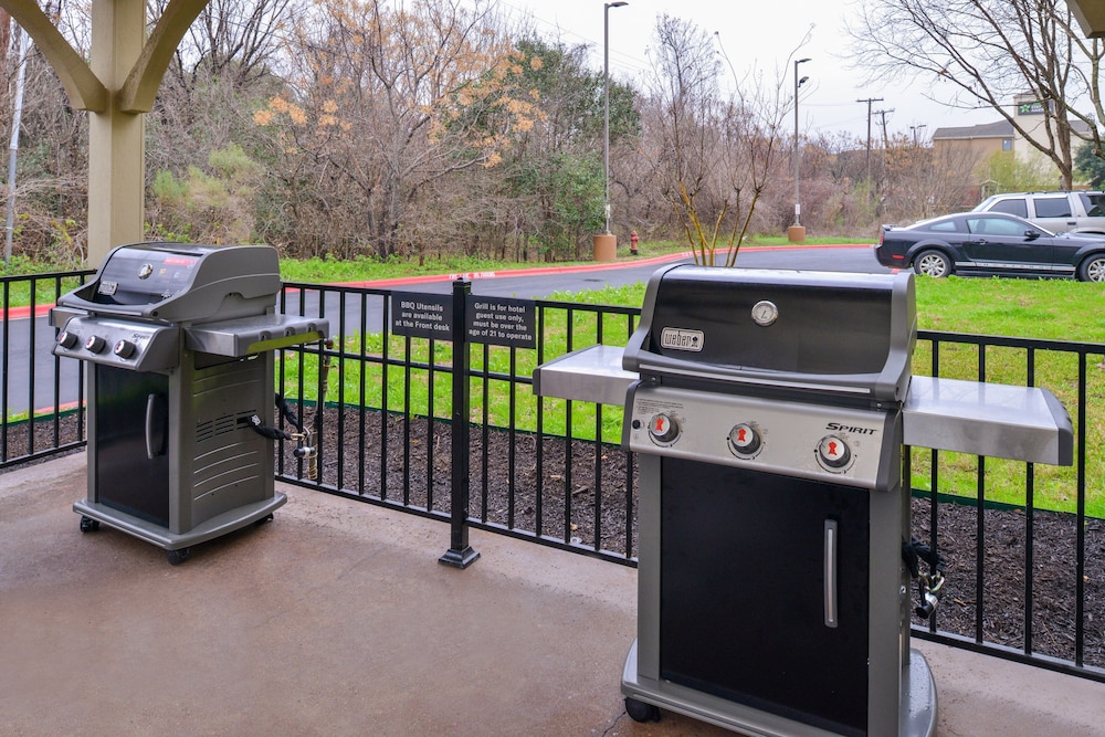 Candlewood Suites Austin Round Rock by IHG - photo 48