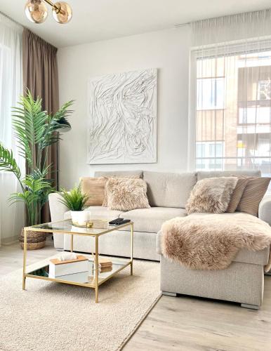 The Elite Suite II downtown AC & garage parking — 4-Star Luxury Hotel in Bratislava, Slovakia