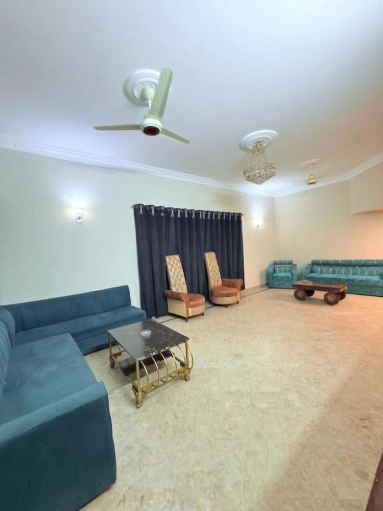 The Orient Palace - carbon neutral hotel in Karachi