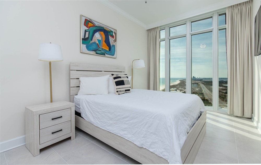 Phoenix Gulf Towers 1701 4 Bedroom Condo - photo 7