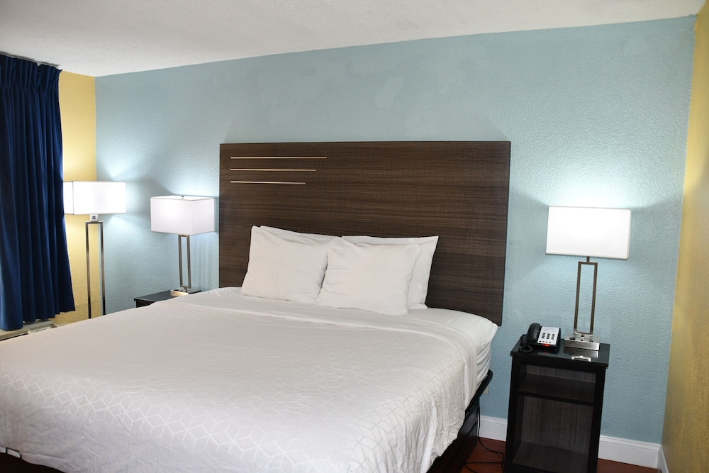 Baymont by Wyndham Macon I 75 - photo 8