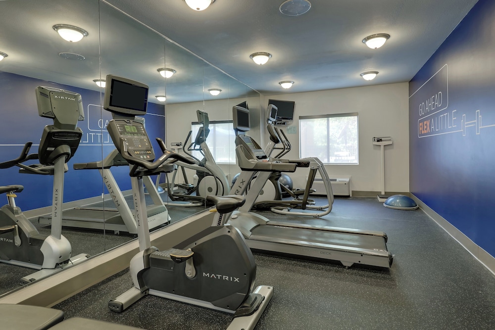Holiday Inn Express Hotel & Suites Hinesville East Fort Stewart - photo 114