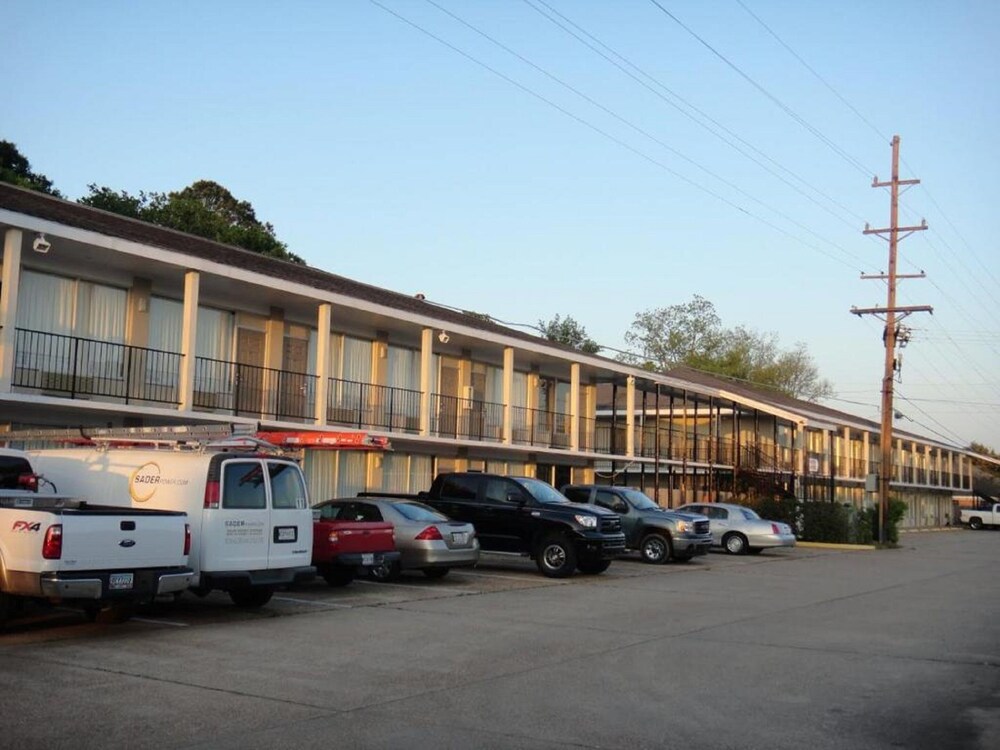 Red River Inn Alexandria - photo 2