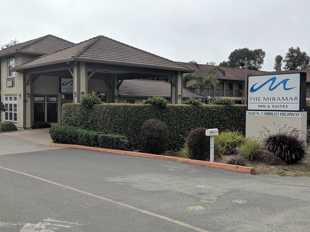 The Miramar Inn and Suites - carbon neutral hotel in Half Moon Bay