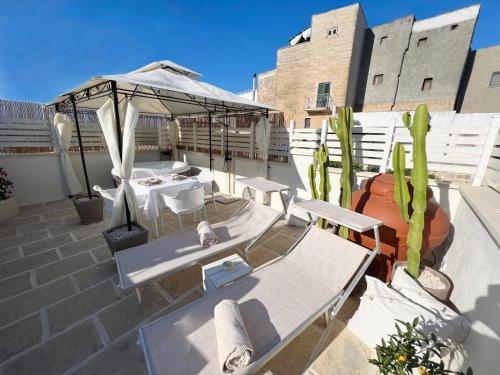 Sirama Suite Deluxe — 4-Star Luxury Hotel in Oria, Italy