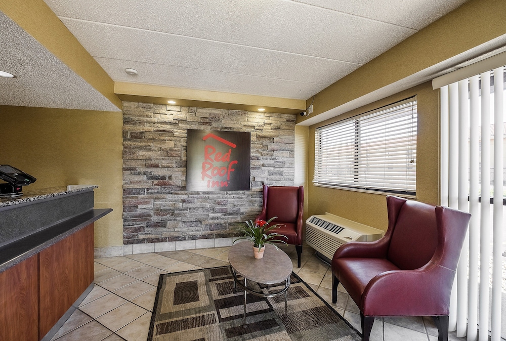 Red Roof Inn Columbus East Reynoldsburg - photo 4