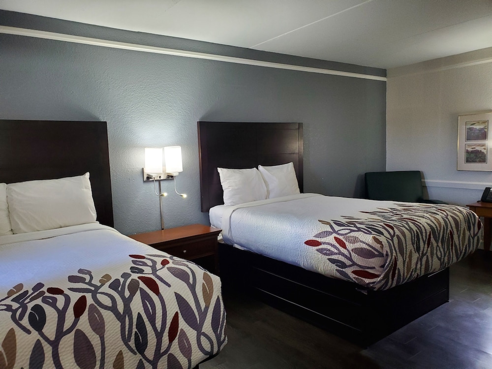 Relax Inn Little Rock - photo 5