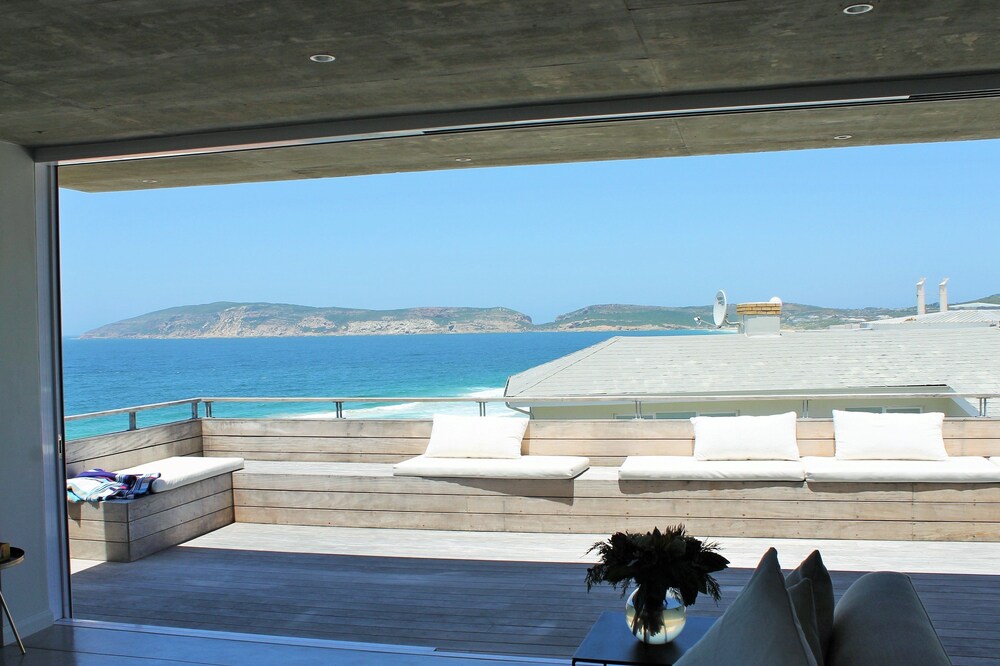 Betty — 4-Star Luxury Hotel in Plettenberg Bay, South Africa