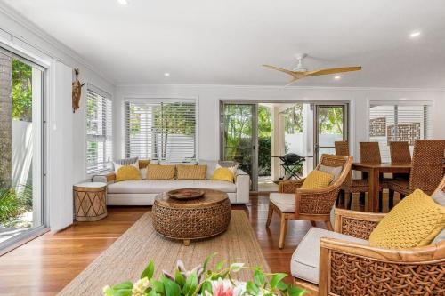 Browning Street Sea Drift in Byron Bay, Australia