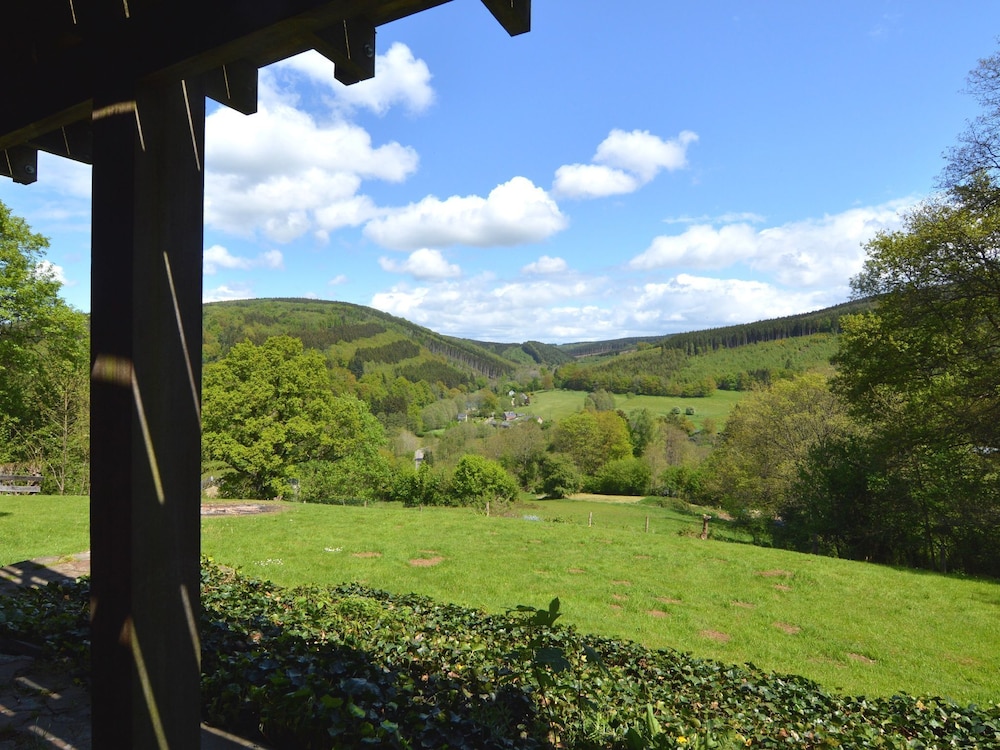 Devant les Thiers — 4-Star Luxury Hotel in Lierneux, Belgium