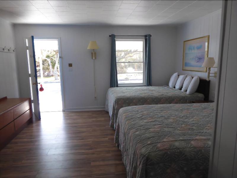 Swell Motel - photo 118