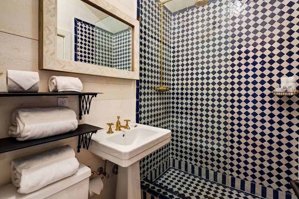 The Crow's Nest — hotel in Montauk