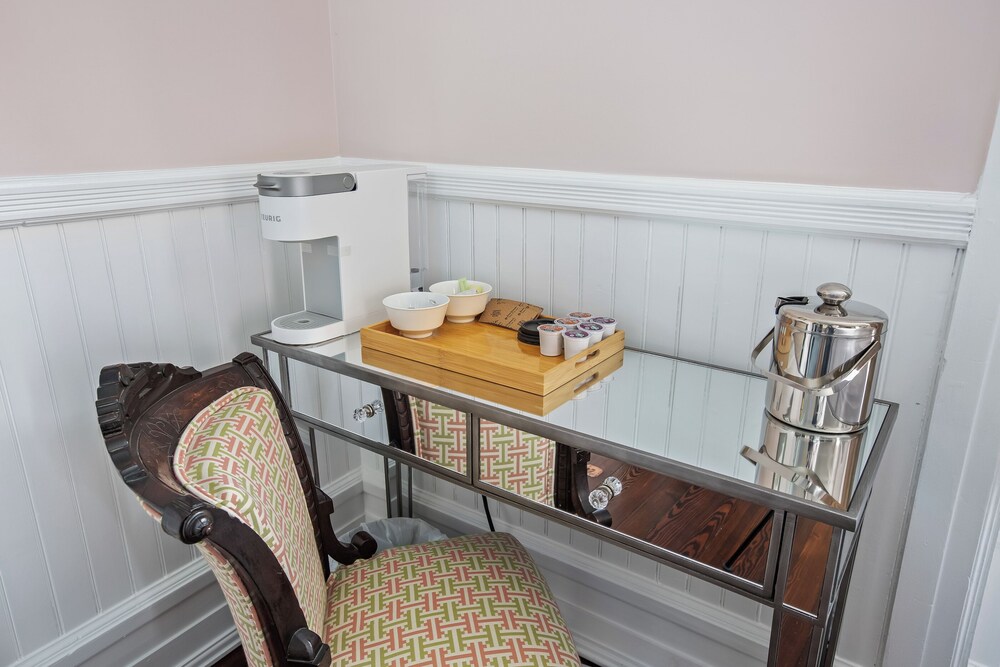 Summit Street Inns - photo 28