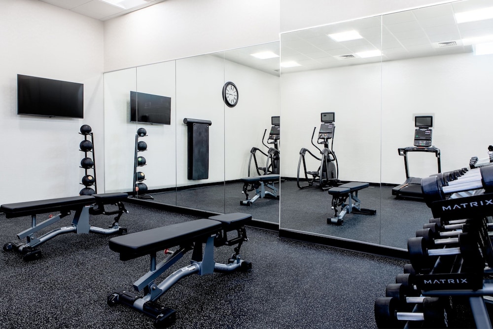SpringHill Suites Chester - photo 23