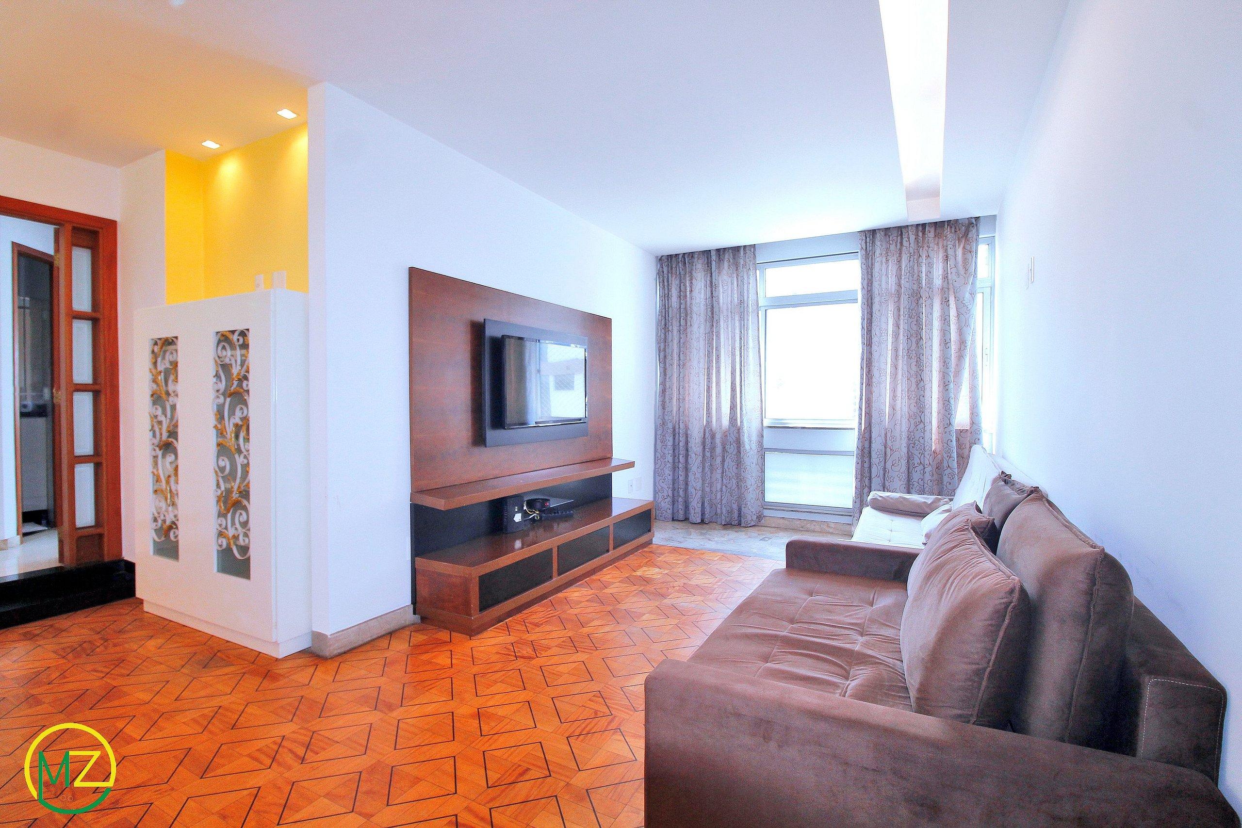 Belo sala 3 quartos com 2 suites para 8 pessoas — 4-Star Luxury Hotel in Rio De Janeiro, Brasil