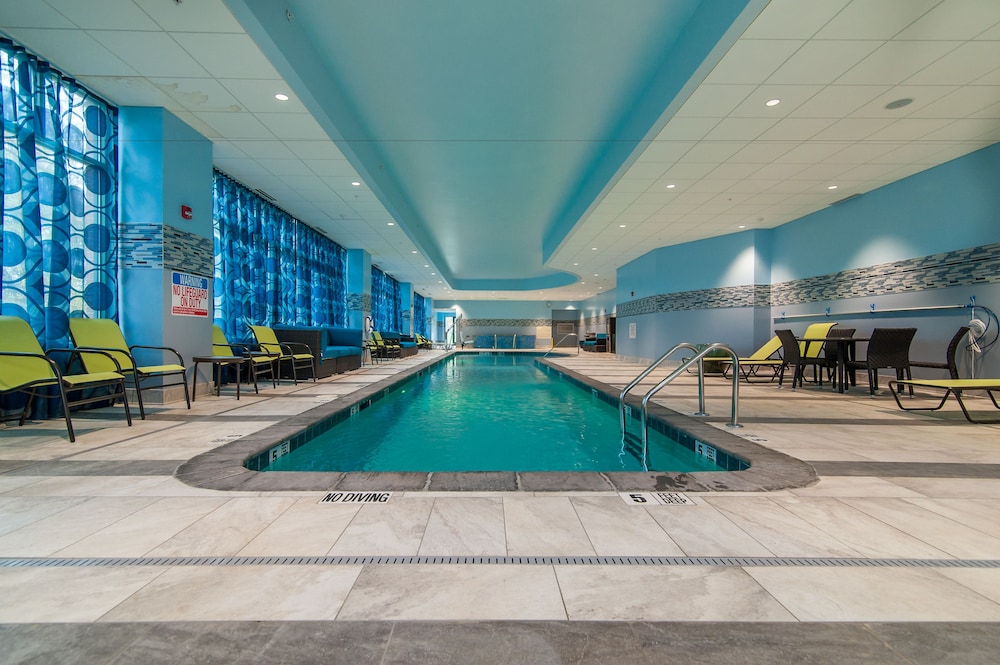 Hampton Inn Norwich - photo 50