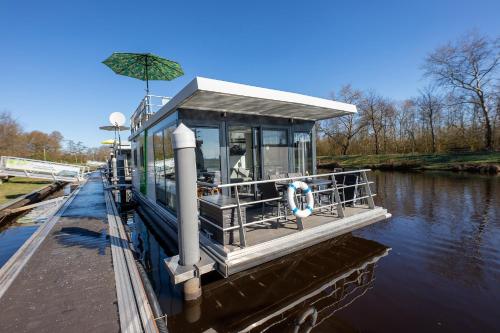 Hausboot Seeloft - last minute hotel in Unknown City