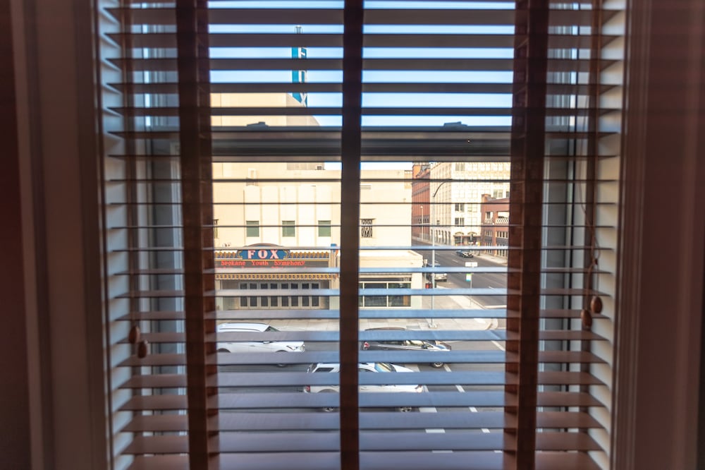 Montvale Hotel - photo 95