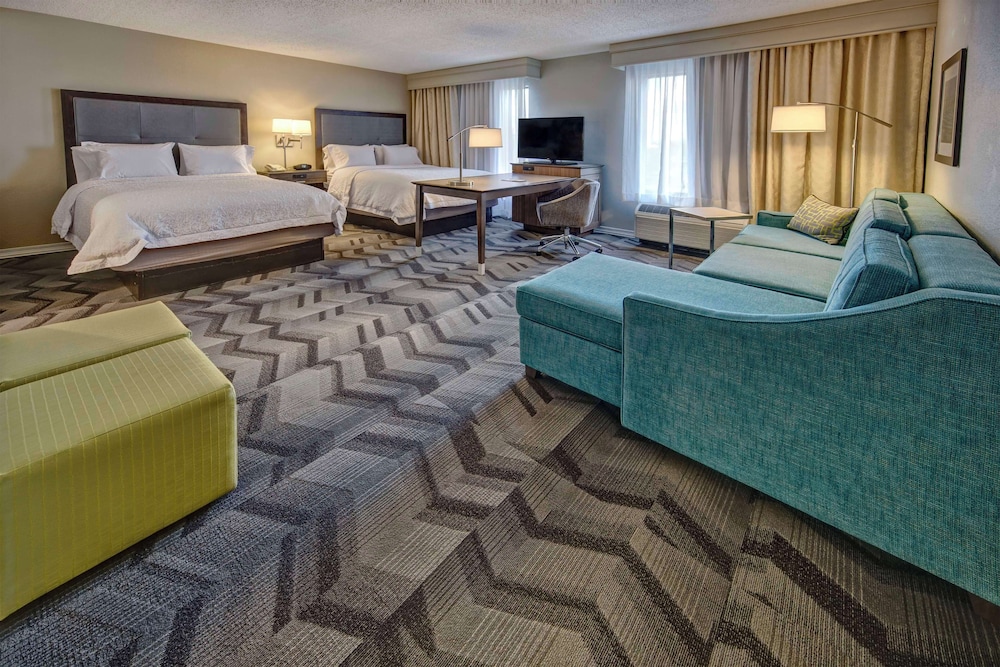 Hampton Inn & Suites Clermont - photo 13