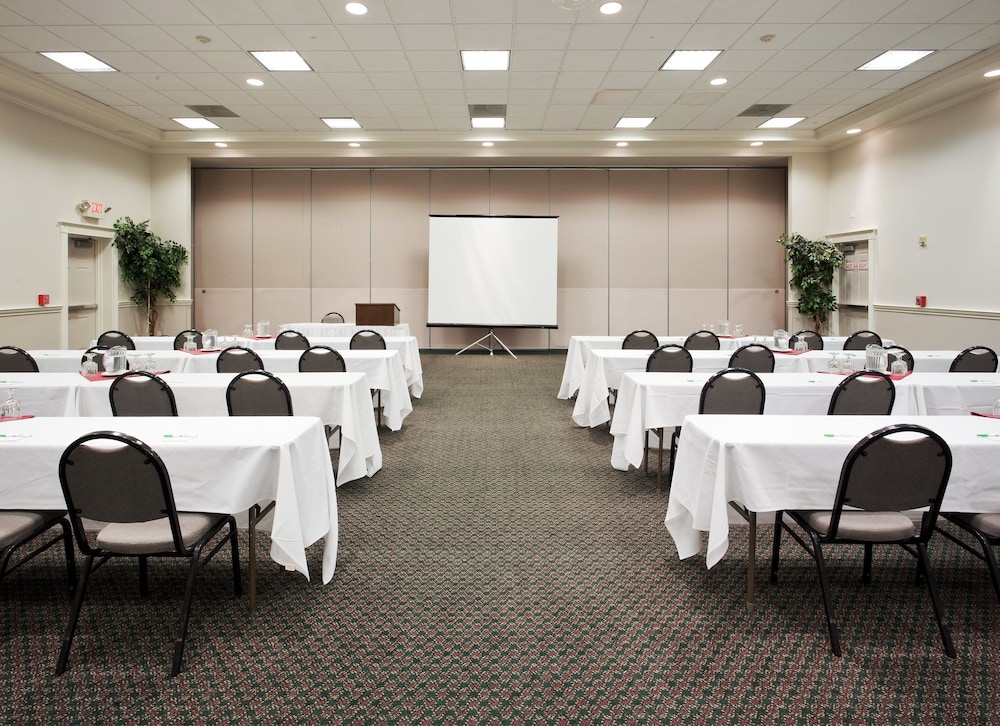 Holiday Inn Redding by IHG - photo 66
