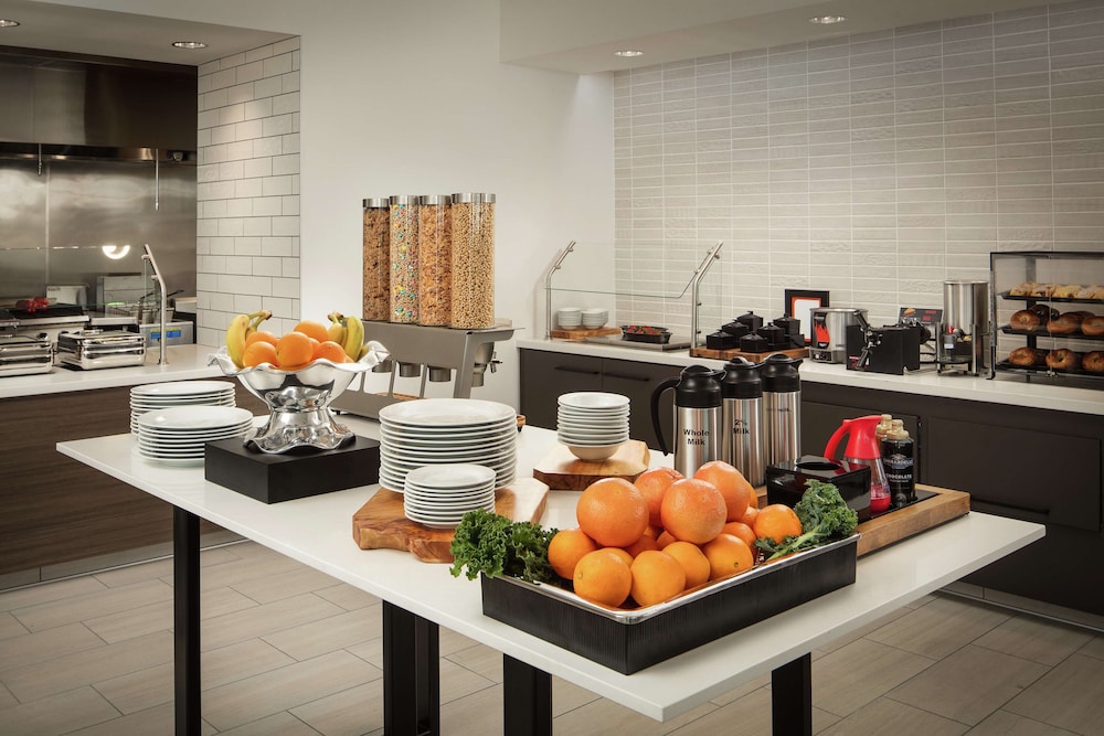 Hilton Garden Inn Sacramento Airport Natomas - photo 27
