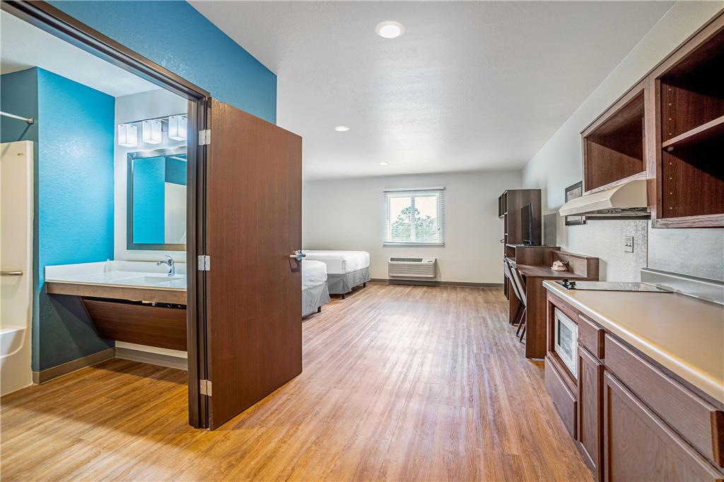 WoodSpring Suites Naples East - photo 20