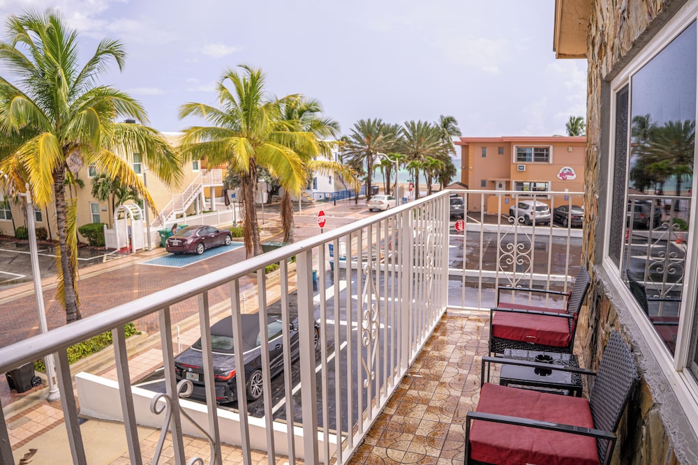 The Tel Hollywood Beach - photo 25