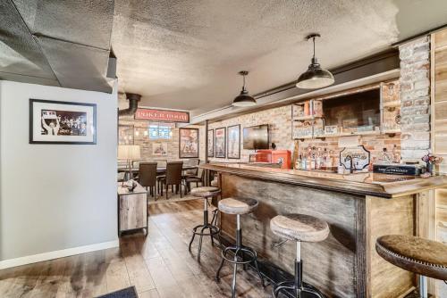 5235 E Atlantic Pl — 4-Star Luxury Hotel in Denver, United States