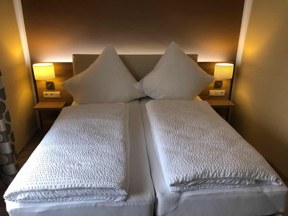Hotel Gambrinus Dutenhofen - carbon neutral hotel in Wetzlar
