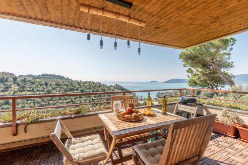 Oltre House — 4-Star Luxury Hotel in Lerici, Italy