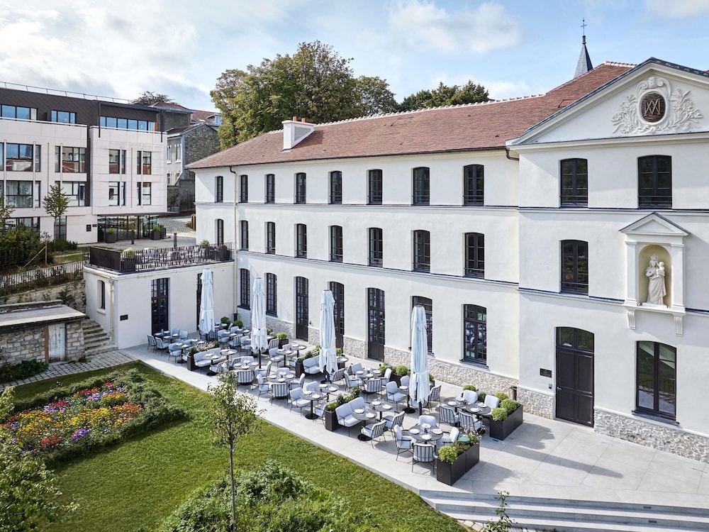 Domaine Reine Margot Paris Issy Mgallery Collection — Issy Les Moulineaux