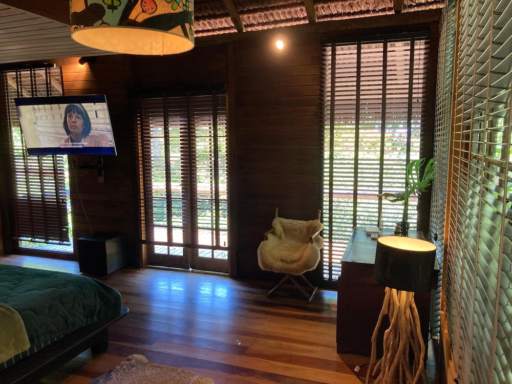 Donglin Lake Resort Hotel — hotel in Suohe