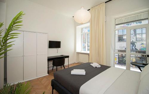 Chic 3BR Apt Near Fabrika By Wehost
