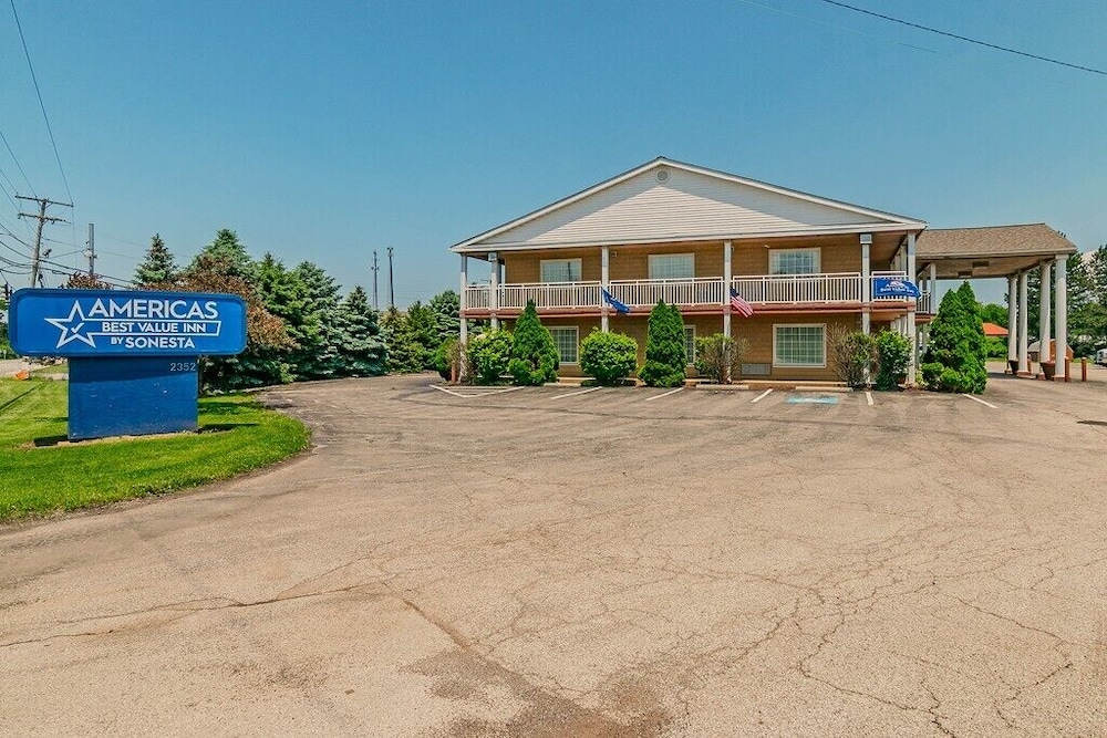 Americas Best Value Inn Austinburg - photo 36