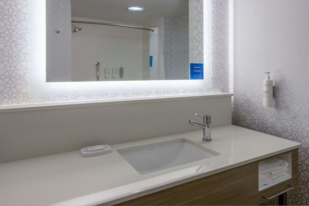 Hampton Inn Harriman Woodbury - photo 27