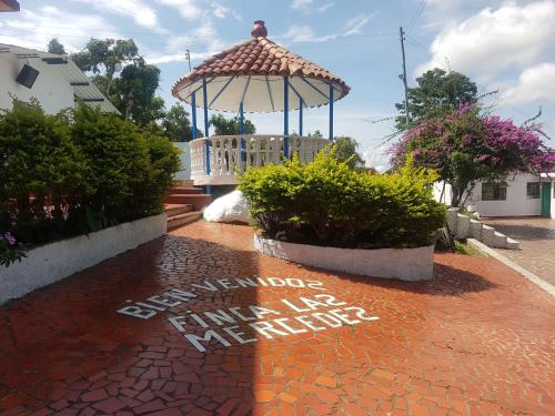 Finca Las Mercedes en encantador entorno natural in Unknown City, Colombia