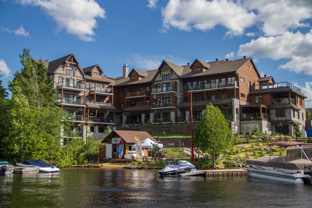 Le Viking Resort & Marina in Montreal, Canada