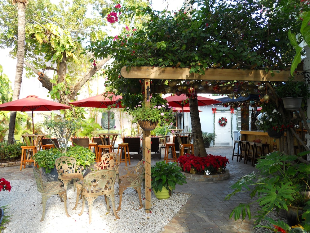 Duval Inn - photo 75