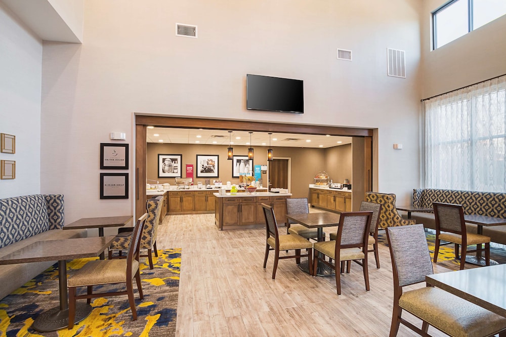 Hampton Inn & Suites Colleyville DFW Airport West - photo 38